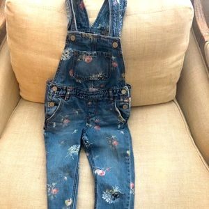 Gap Kids embellished overalls flower 2 yr